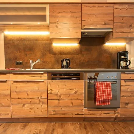 Chalet Alpinhome Tux